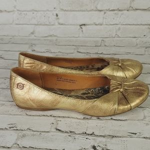 Born Adele Gold Leather slip on Comfort Loafers Flats Shoes Womens Sz 7M